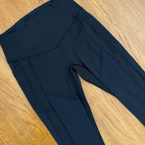 Black Lululemon High Waist Leggings Size 6